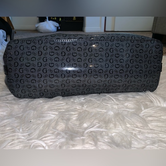 NWOT GUESS Designer Tote Bag Dark Grey/Black - Picture 7 of 10
